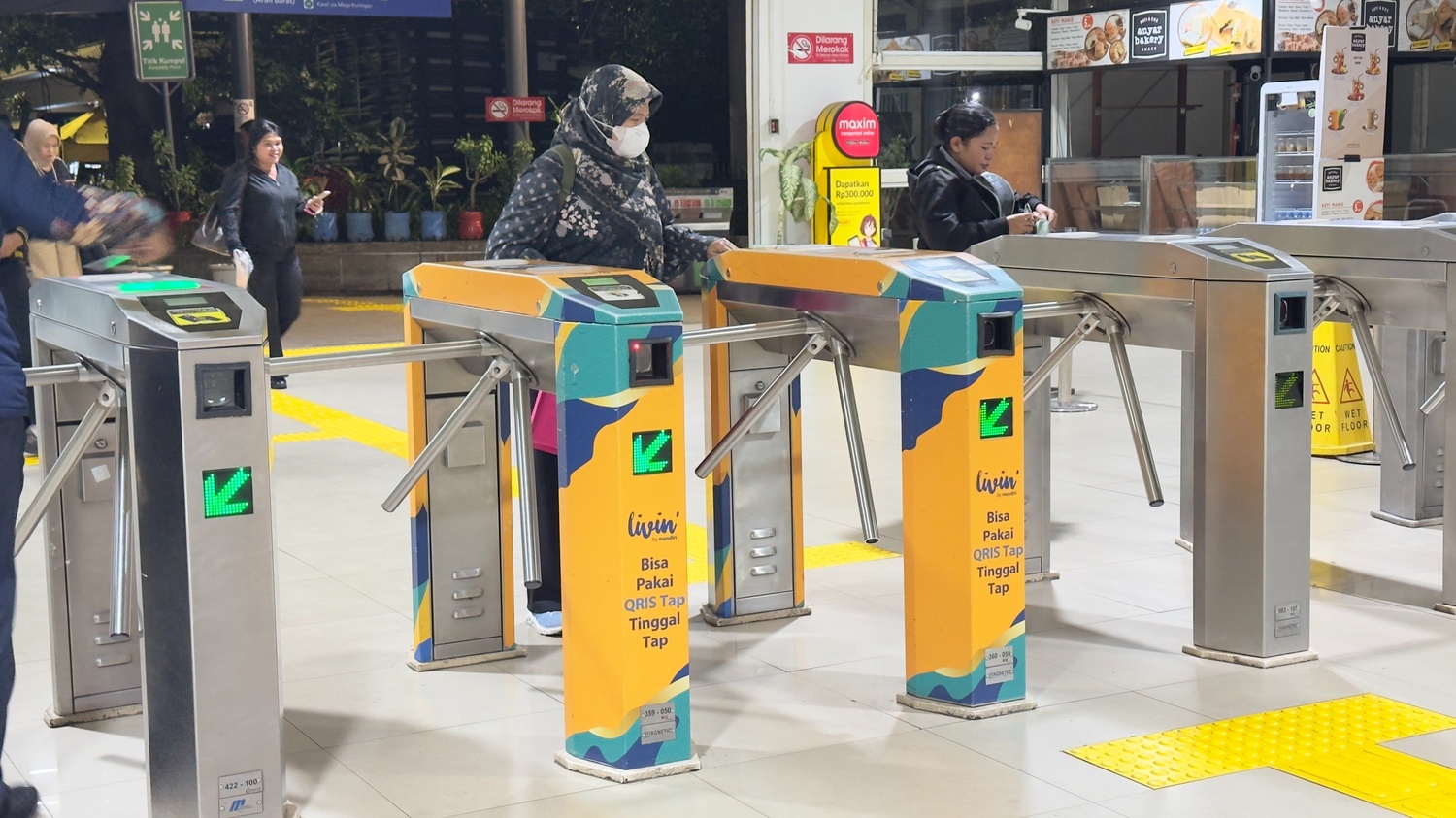 Kinerja BMRI 2026: Panen Raya Digital di Bawah Bayang-Bayang Danantara