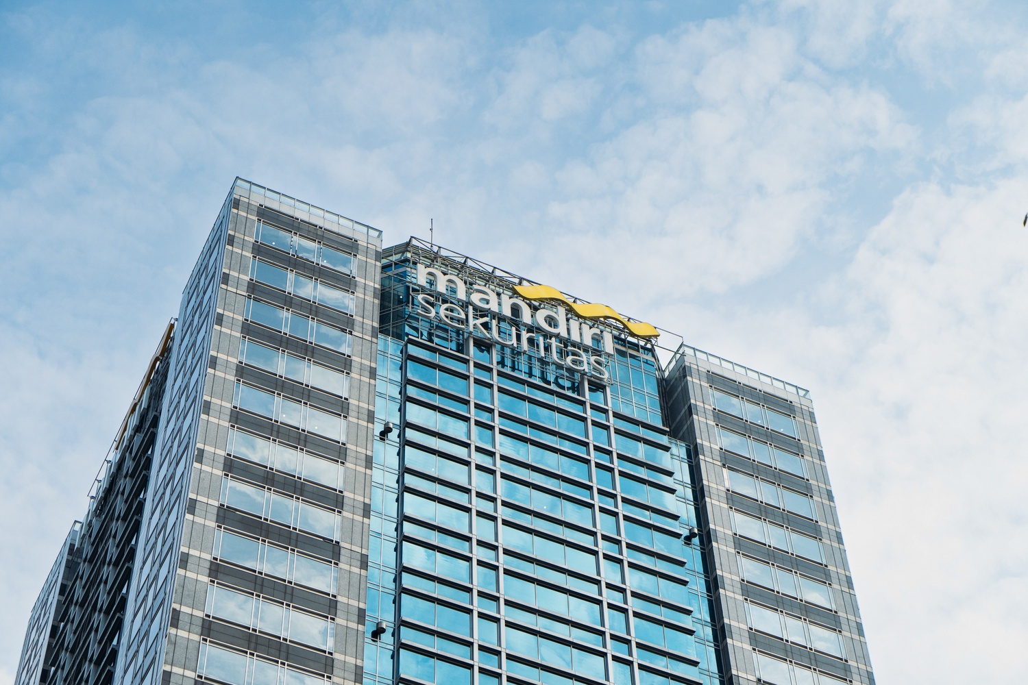 Dividen Interim BMRI Rp66 per Saham, Distribusi 2 Oktober 2026