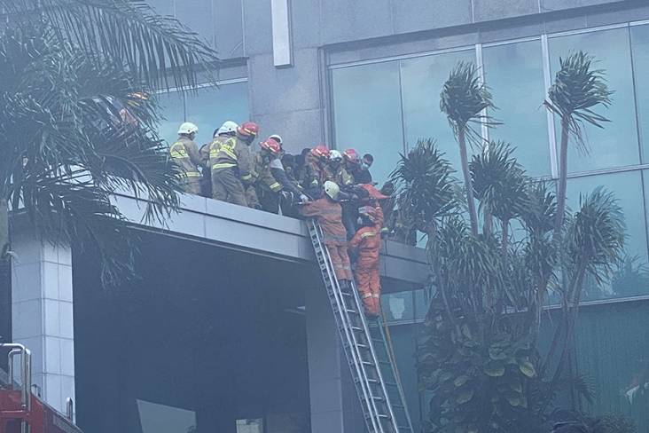 Kebakaran Gedung Cyber 1, Sejumlah Aplikasi Umumkan Layanannya Terganggu
