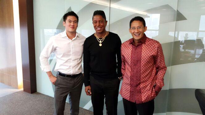 Cucu Pendiri Astra, Michael Soeryadjaya Tinggalkan Emiten Milik Sandiaga (MDKA)