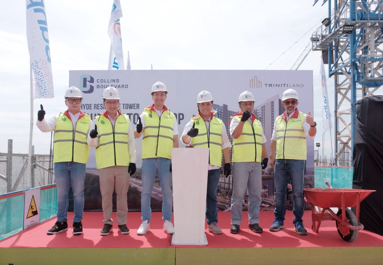 Tepati Komitmen, Proyek Collins Boulevard Topping Off Tower Pertama, Hyde Residence