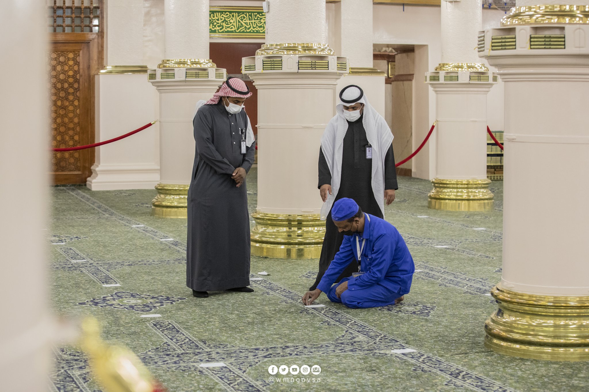 Duh! Masjidil Haram dan Masjid Nabawi Kembali Berlakukan Jaga Jarak