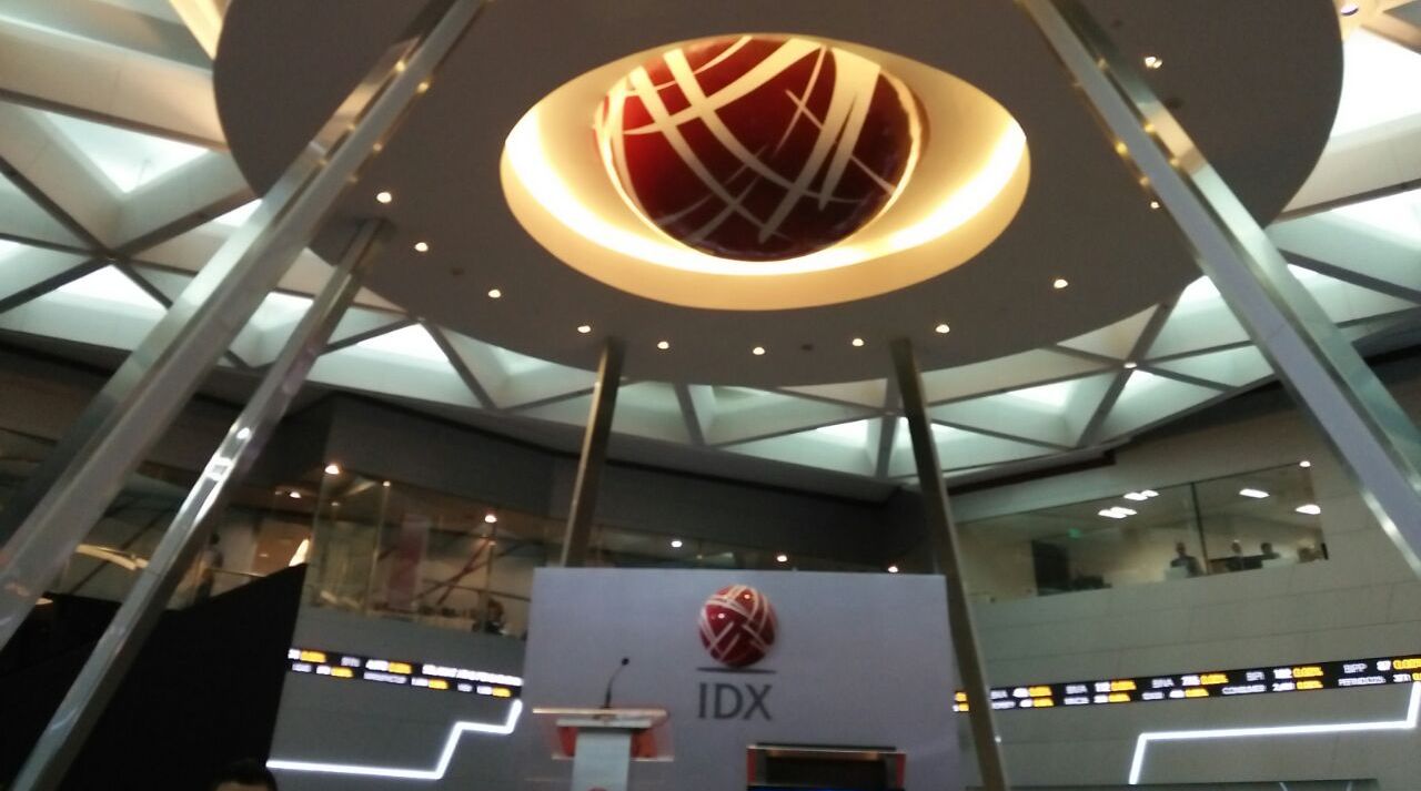 Net Buy Rp1,6 T, IHSG Naik Tembus Rekor Baru Level 7.049,69 Penutupan Kamis (24/3)