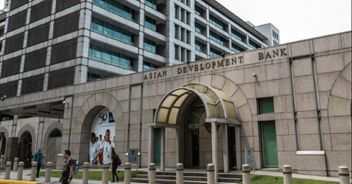 ADB Pertahankan Proyeksi Pertumbuhan Ekonomi Indonesia di Angka 5 Persen