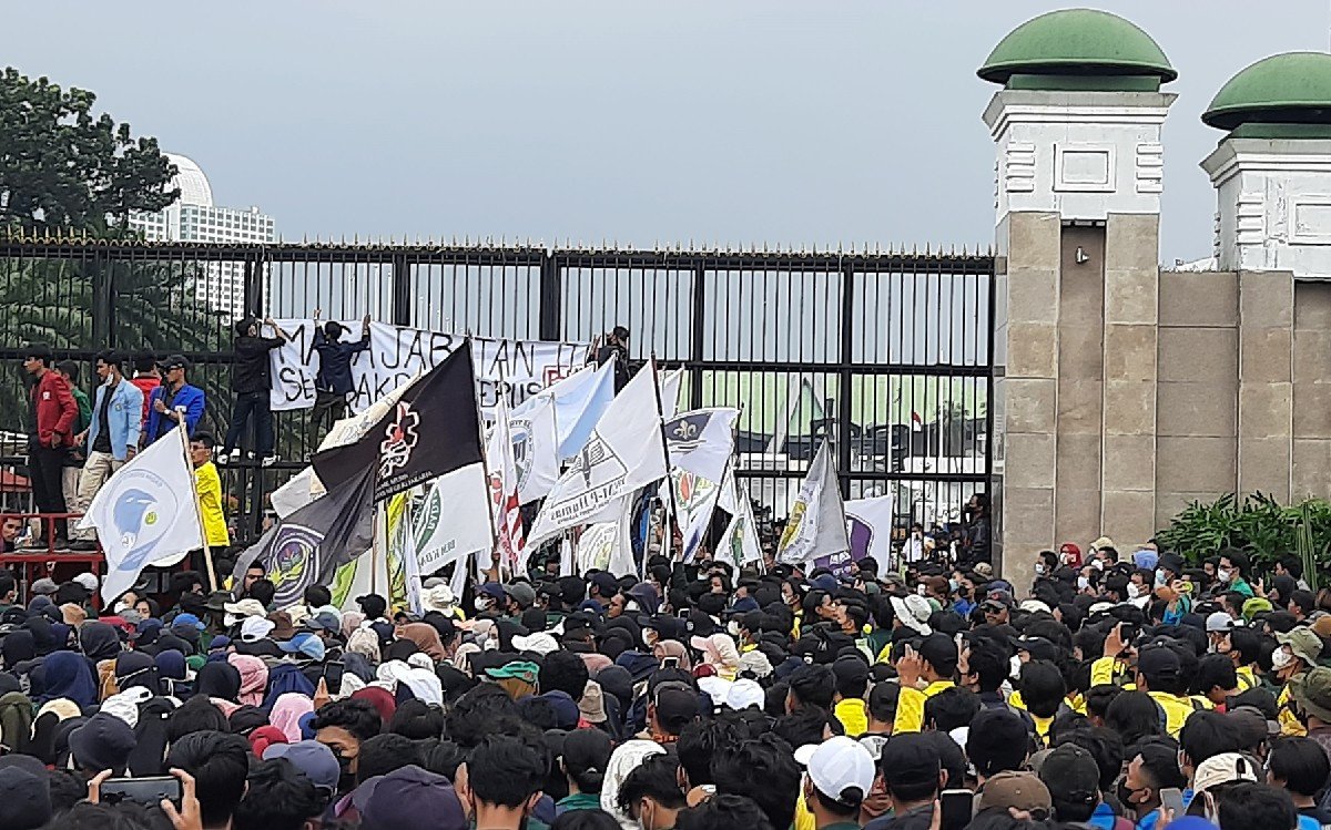 Kapolda Minta Para Pengeroyok Ade Armando Serahkan Diri, atau Ditangkap!