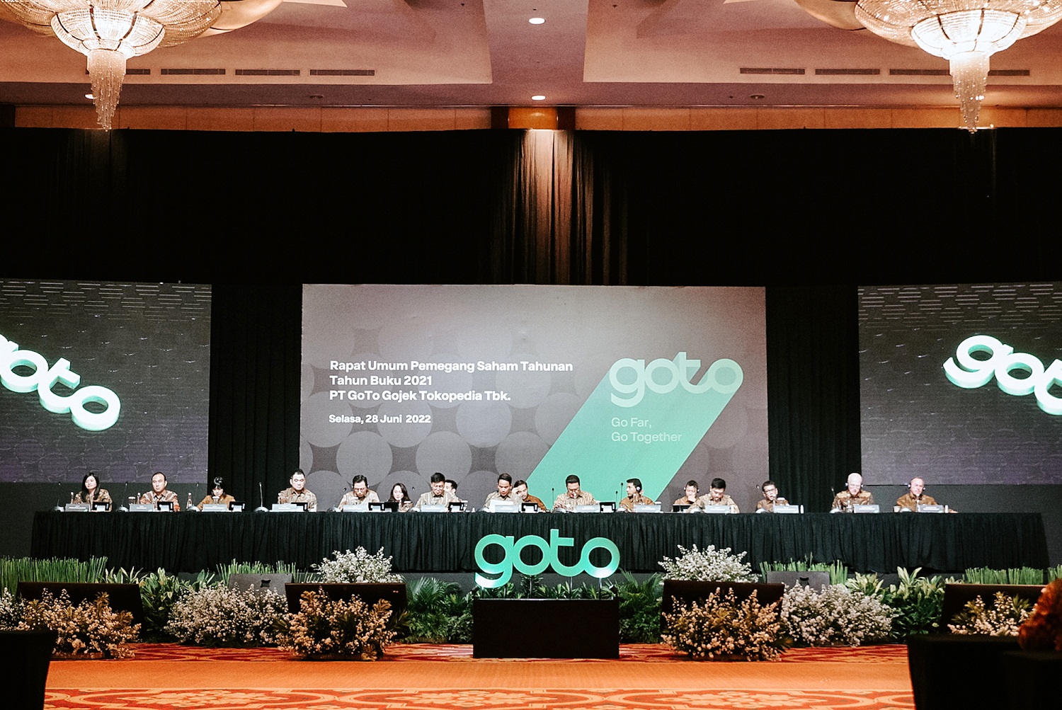 Jajaran Komisaris, Direksi bersama Perwakilan Manajemen GoTo Terjadi Perubahan Jajaran Direksi dan Komisaris, GOTO Raih Restu Private Placement