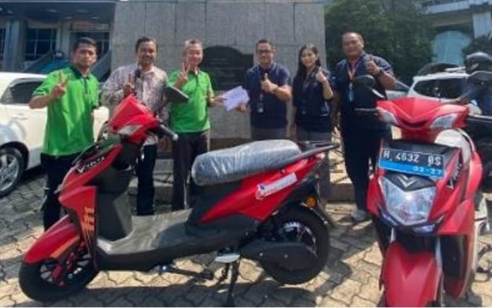 Pos Logistik dan Volta-MCAS Group Kembangkan Motor Listrik di Tempat Wisata