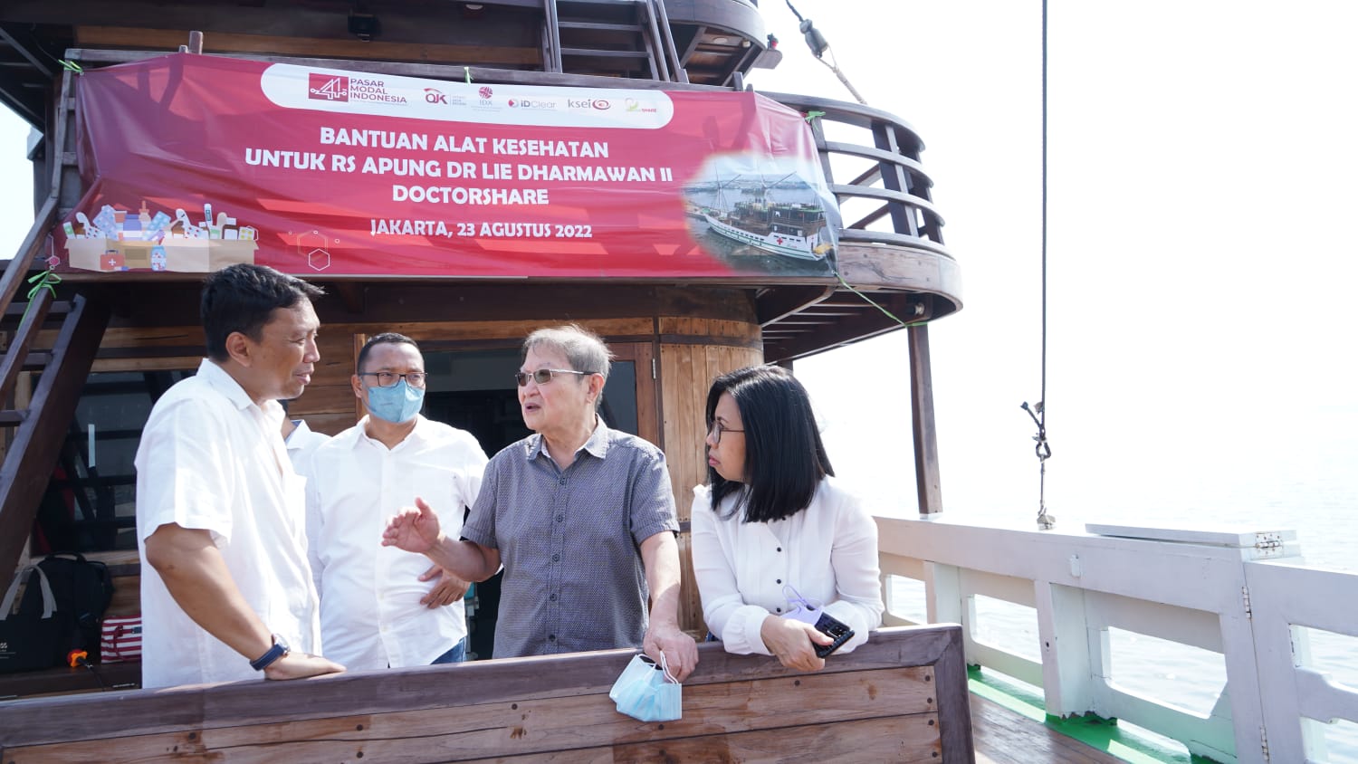SRO Beri Bantuan Peralatan Pendukung Ruang Operasi Untuk Rumah Sakit Apung