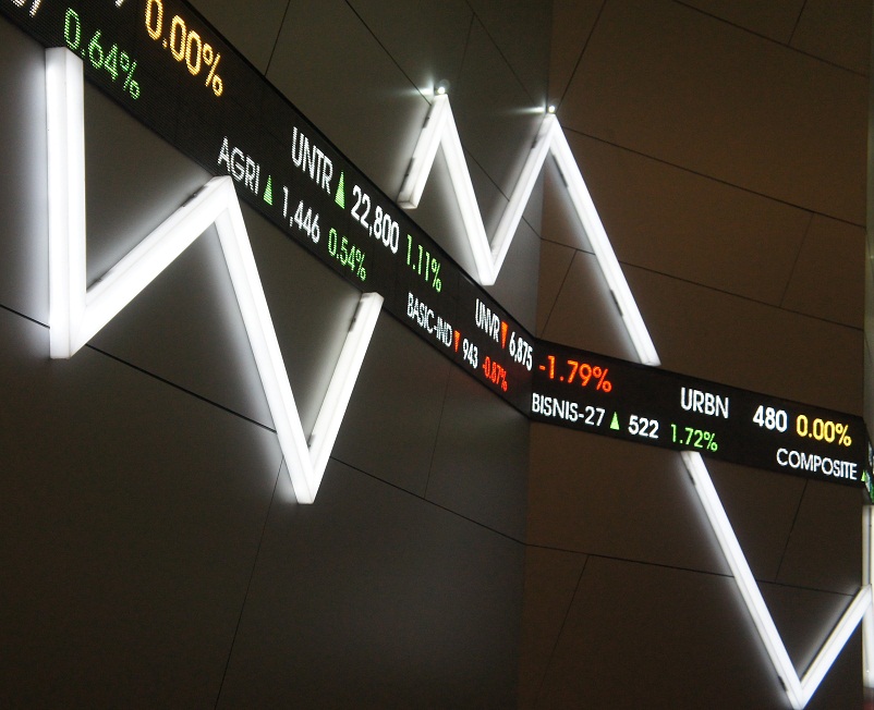 Dipengaruhi Sentimen Nilai Tukar Rupiah, IHSG Betah di Fase Konsolidasi