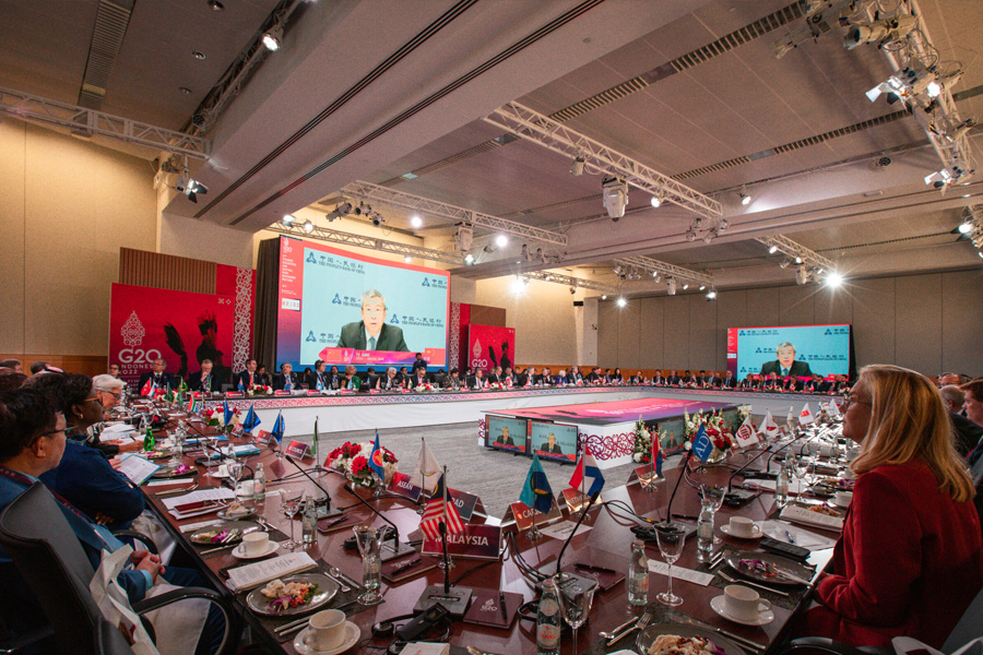 Menkeu dan Gubernur Bank Sentral Tegaskan Komitmen Atasi Tantangan Ekonomi Global