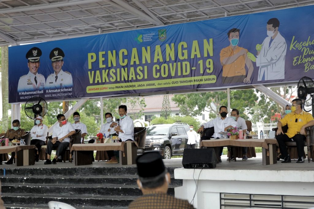 Vaksinasi Covid-19 dok Pemko Batam. Bahaya Pandemi Covid-19 Masih ada, Menkes Mencatat Varian XBB Sudah Masuk Indonesia