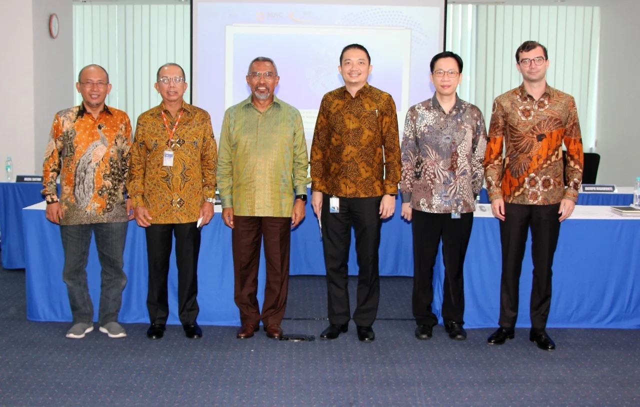 jajaran manajemen Centratama Telekomunikasi Indonesia Bengkak 302 Persen, Rugi Centratama Telekomunikasi (CENT) Rp1,35 T di Kuartal III-2022