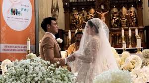 Chelsea Islan dan Rob Clinton Kardinal Menikah Kamis, 8 Desember 2022. dok2. Cantika. Tempo. Dipersunting Politikus Golkar, Chelsea Islan Akhiri Masa Lajang