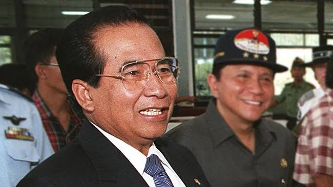 Azwar Anas, Menteri dan Ketua Umum PSSI Era Soeharto Meninggal Dunia