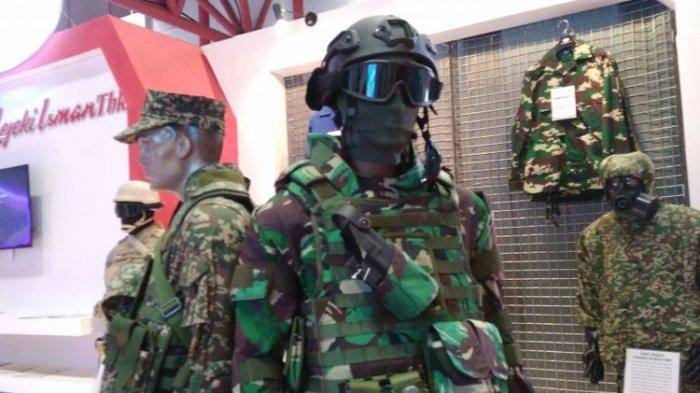 Presiden Jokowi minta Kementerian Pertahanan dan Polri beli seragam, dan senjata buatan dalam negeri. dok. Tribun. Presiden Minta Kemenhan dan Polri Beli Seragam dan Senjata Buatan Dalam Negeri