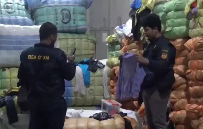 Impor pakaian ilegal. dok. Suara. Menkop Catat Potensi Nilai Impor Pakaian Ilegal Hampir Rp100 Triliun Per Tahun