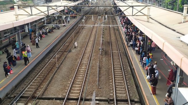 Pengembangan Stasiun Tanah Abang Dimulai, Naikkan Kapasitas 3 Kali Lipat