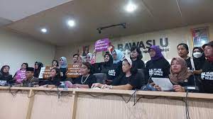 Siap Ubah PKPU Keterwakilan Perempuan di DPR, KPU Diapresiasi Komisi InformasiĀ