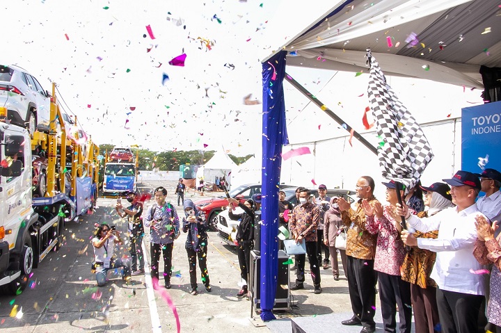 Nilai Ekspor Kendaraan CBU Januari-April Capai USD2,06 Miliar, Naik 27,9 Persen