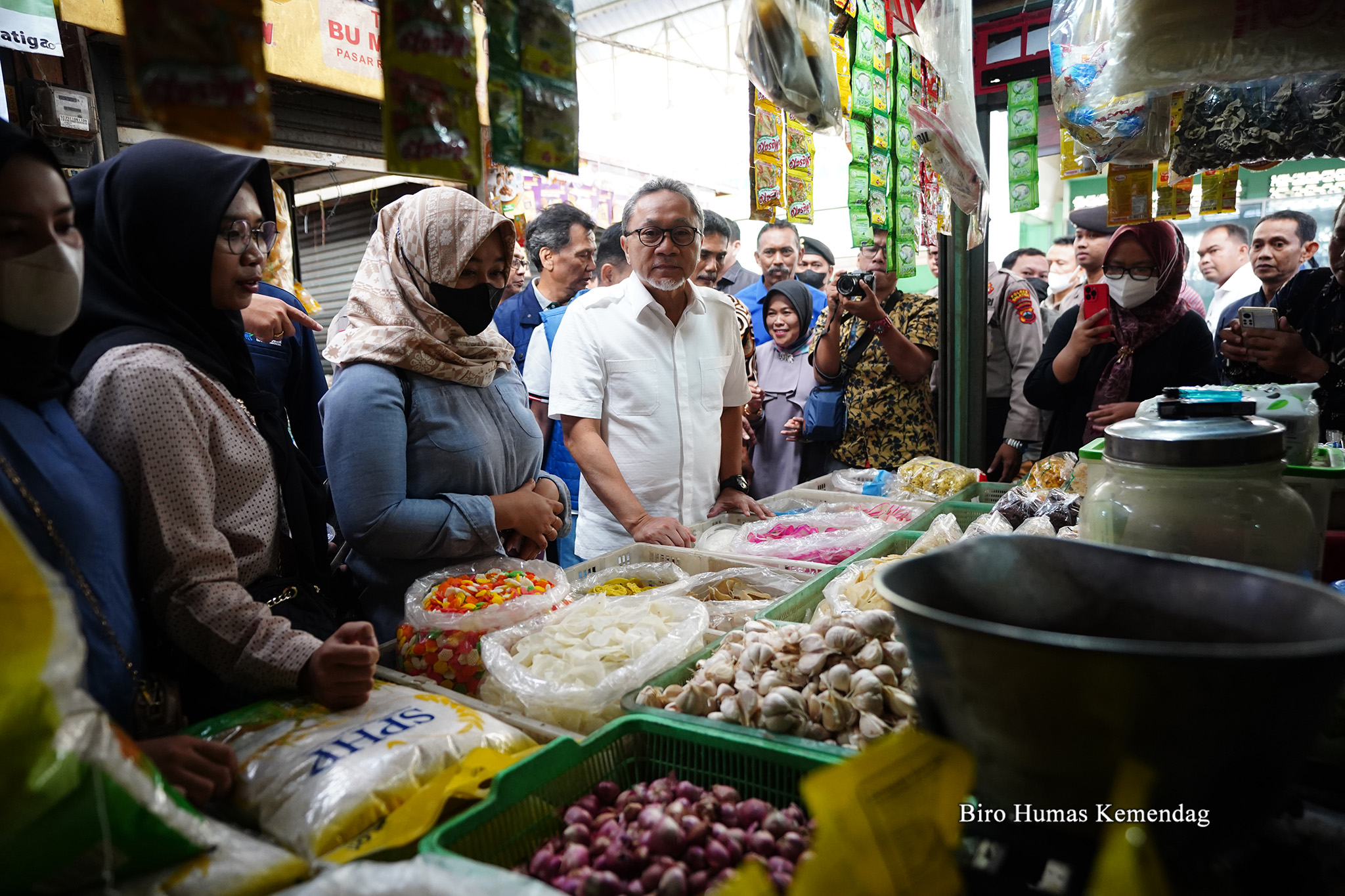 BPS: Juni 2023 Terjadi Inflasi YoY Sebesar 3.52 Persen