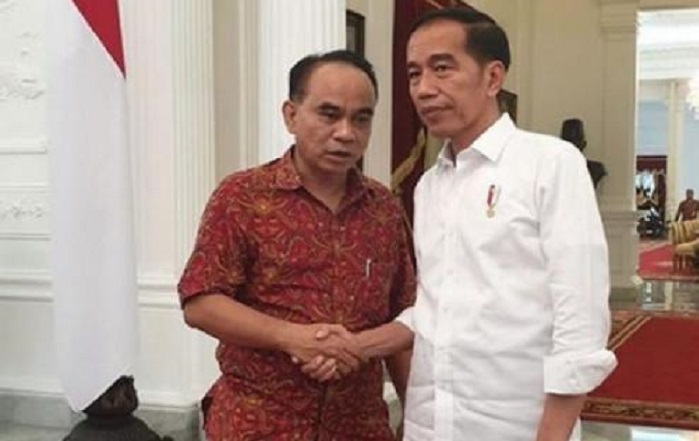 Lantik Ketua Projo Jadi Menkominfo, Presiden Minta Budi Arie Lanjutkan Proyek BTS