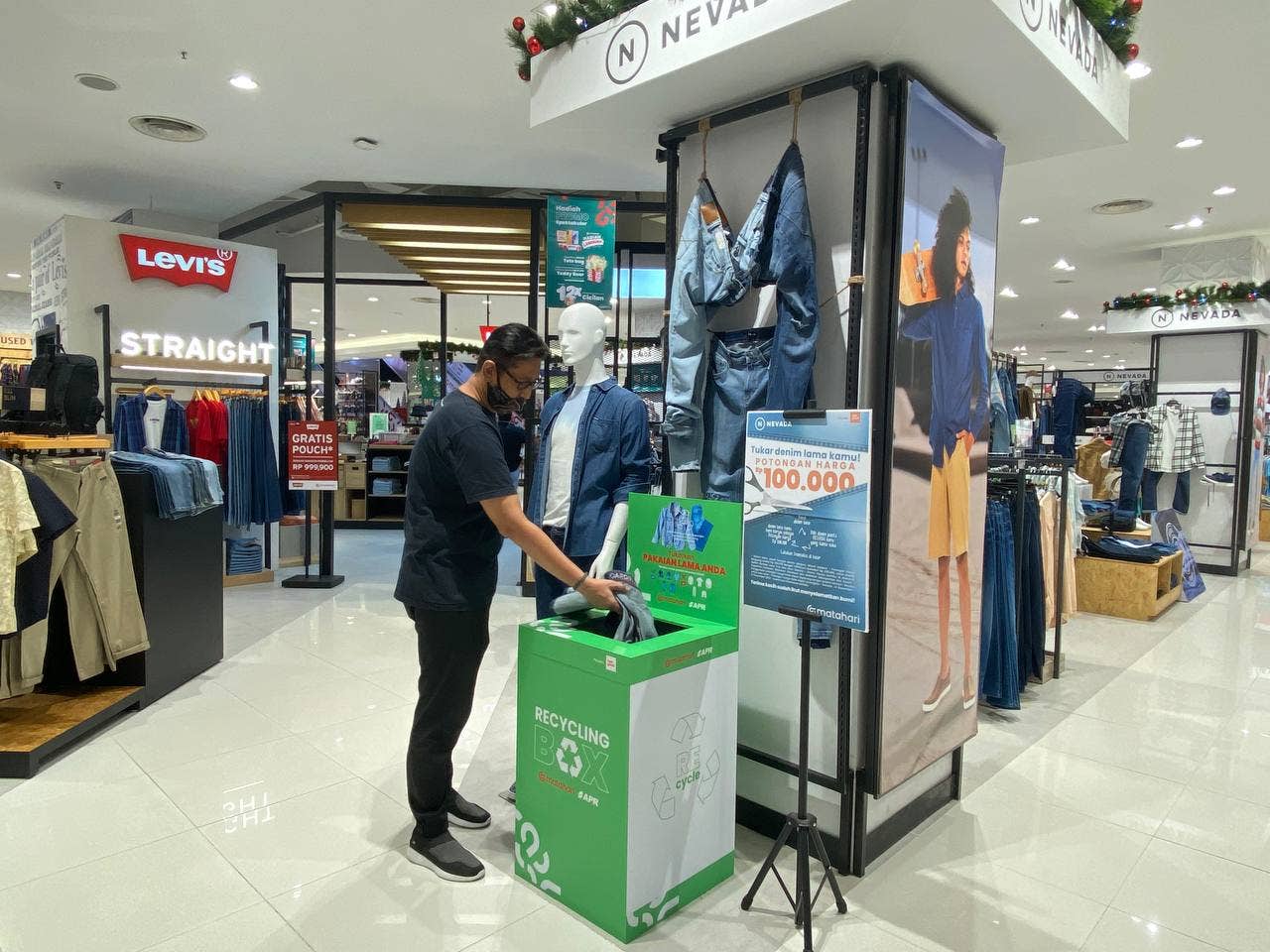 Komitmen Hijau, Matahari Store (LPPF) Gandeng APR Daur Ulang Sampah Fesyen