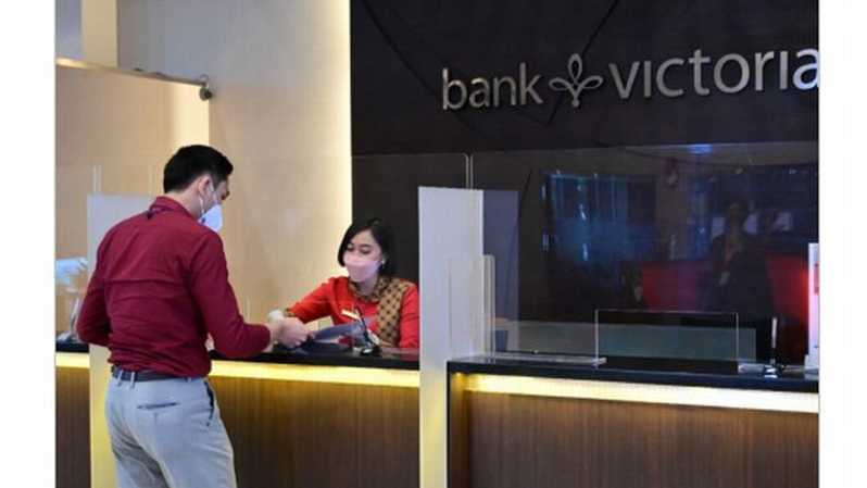 Ilustrasi kegiatan Bank Victoria International Tbk. (BVIC). dok. EmitenNews. Transaksi Afiliasi Rp183 Juta, Bank Victoria International Sewakan Ruang Kantor ke AKG