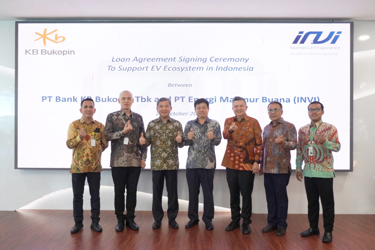 PT Bank KB Bukopin Tbk (BBKP) menyalurkan kredit hijau senilai USD20 juta, atau lebih dari Rp309 miliar kepada anak usaha Indika Energy. dok. ist. Mantapkan Komitmen Terapkan ESG, Bank KB Bukopin Salurkan Kredit Hijau Rp309 Miliar