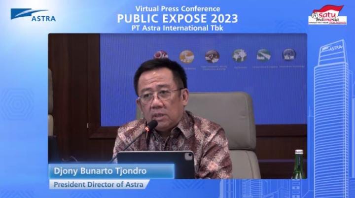 Djony Bunarto Tjondro Presiden Direktur PT Astra International Tbk (ASII) dalam konferensi pers secara virtual. Foto/tangkapan layar Rizki Emitennews Mencermati Strategi Investasi Astra International (ASII), Sektor Apa yang Sedang Diincar?