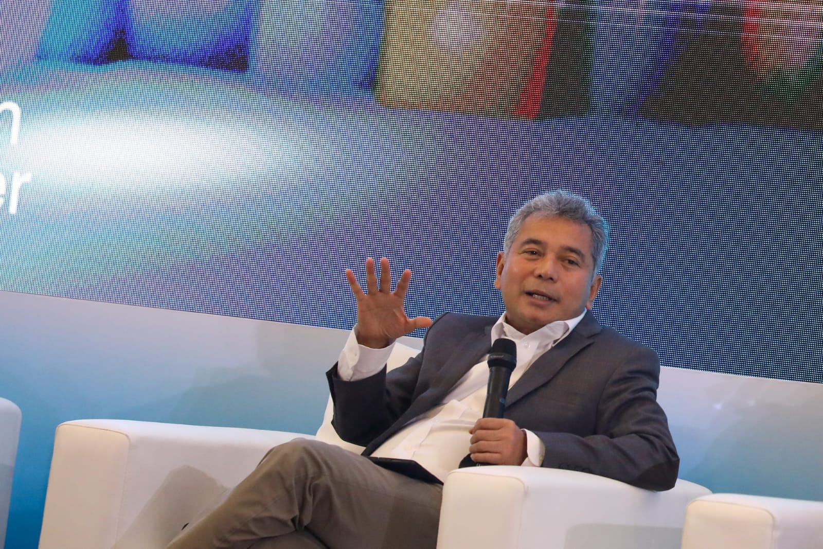 Direktur Utama BRI Sunarso. dok. BRI. Ratusan UMKM Unjuk Gigi, Kunjungi BRI UMKM EXPO(RT) BRILIANPRENEUR Mulai 7 Desember!