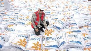 Ilustrasi beras Bulog. dok. EmitenNews. Bulog Siap Salurkan CBP Hingga Juni 2024 di Jabar, Berasnya Kategori Medium