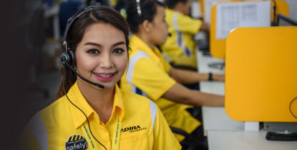 Pekerja call center PT Adira Dinamika Multi Finance Tbk (ADMF) .(Foto:dok) Adira Finance (ADMF) Catatkan Laba Naik 21,1 Persen Jadi Rp1,9 T di 2023