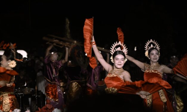 Ilustrasi atraksi budaya tradisional Purbalinga. dok. Setda.Kabpurbalingga. Geliat Investasi di Purbalingga Capai Rp1,54 Triliun, Lampaui Target!