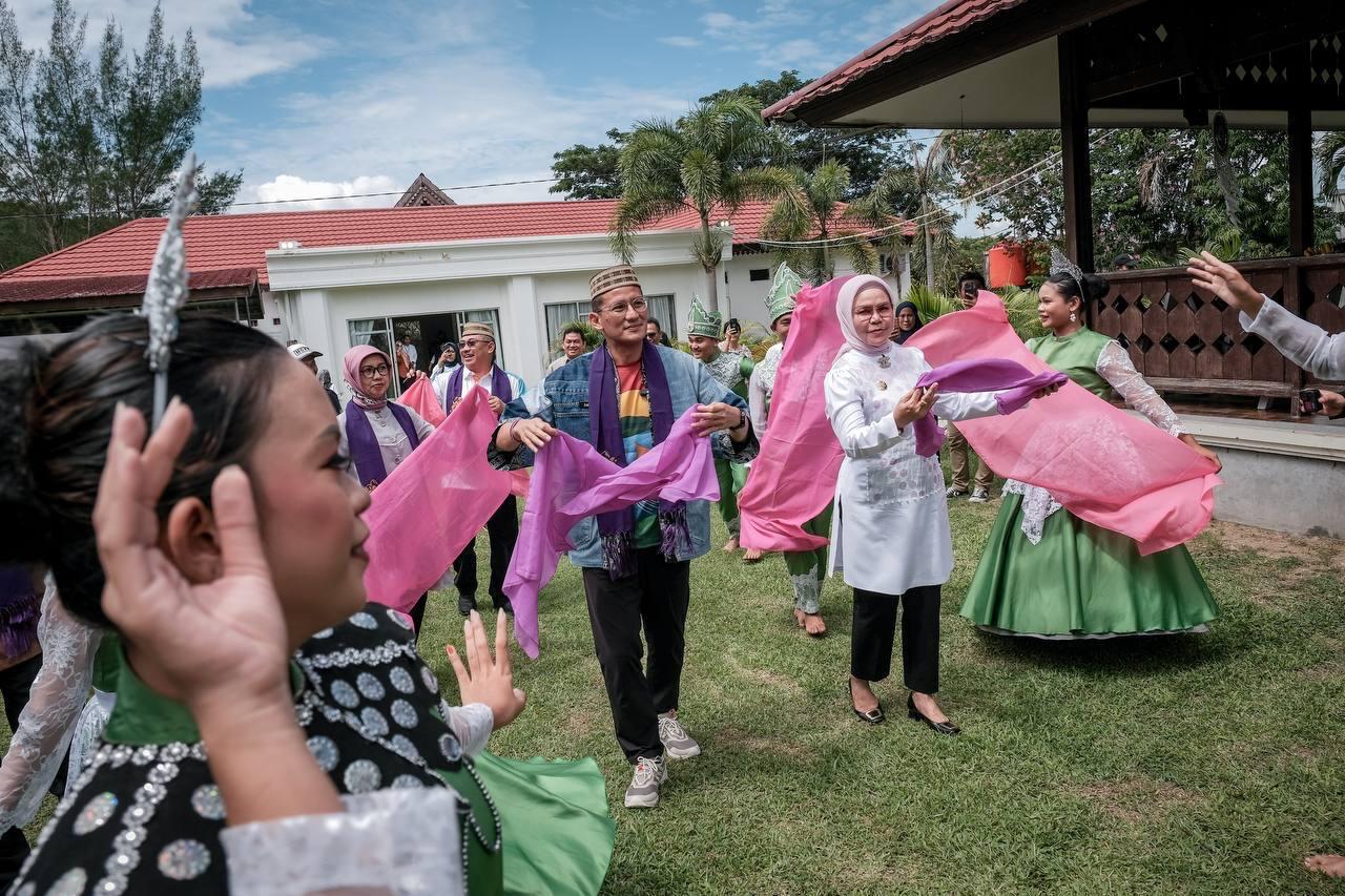 Menparekraf Sandiaga Salahudin Uno, luncurkan 3 kegiatan KEN 2024 di Gontoalo. dok. Kemenkraf. Ini Tiga Kharisma Event Nusantara 2024 di Gorontalo