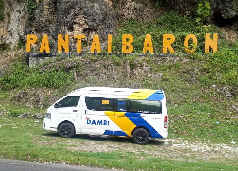 Ilustrasi Damri mengaktifkan kembali layanan Angkutan Kawasan Strategis Pariwisata Nasional (KSPN) wilayah Yogyakarta dan Borobudur menggunakan Toyota Hiace. dok. BUMN Track. Catat Ya! Damri Aktifkan Lagi Angkutan Jelajah Yogya-Borobudur