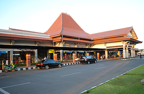 Status Internasional Bandara Adi Soemarmo Dicabut, PHRI Kecewa