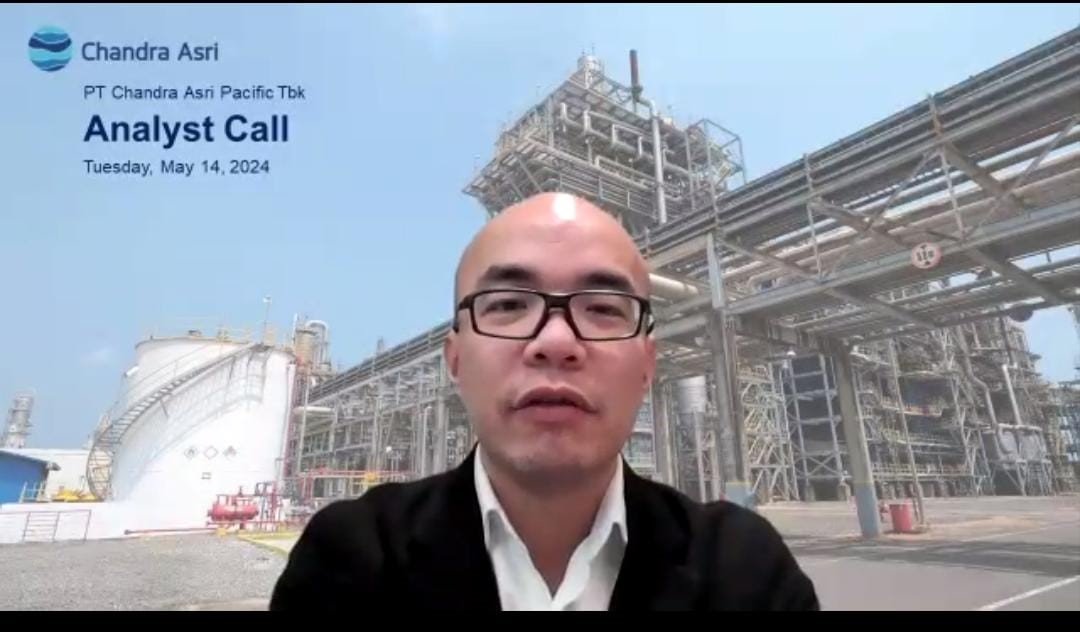 PT Chandra Asri Pacific Tbk. (TPIA) ketika menggelar acara Analyst call secara virtual Selasa (14/5). Chandra Asri (TPIA) Sebut Akuisisi Shell Sumbang Pendapatan Rp128T