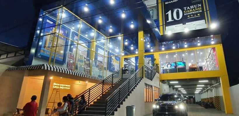 Gambar gedung UFOE Henry Budiono Tampung Lagi Saham UFOE Rp199 per Lembar