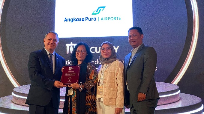 PT Angkasa Pura I (AP1) menerima penghargaan Airport Excellence (APEX) Partner Special Recognition Awards dari organisasi kebandarudaraan dunia Airports Council International (ACI). ACI Akui Standar Keamanan Dunia Bandara Angkasa Pura I