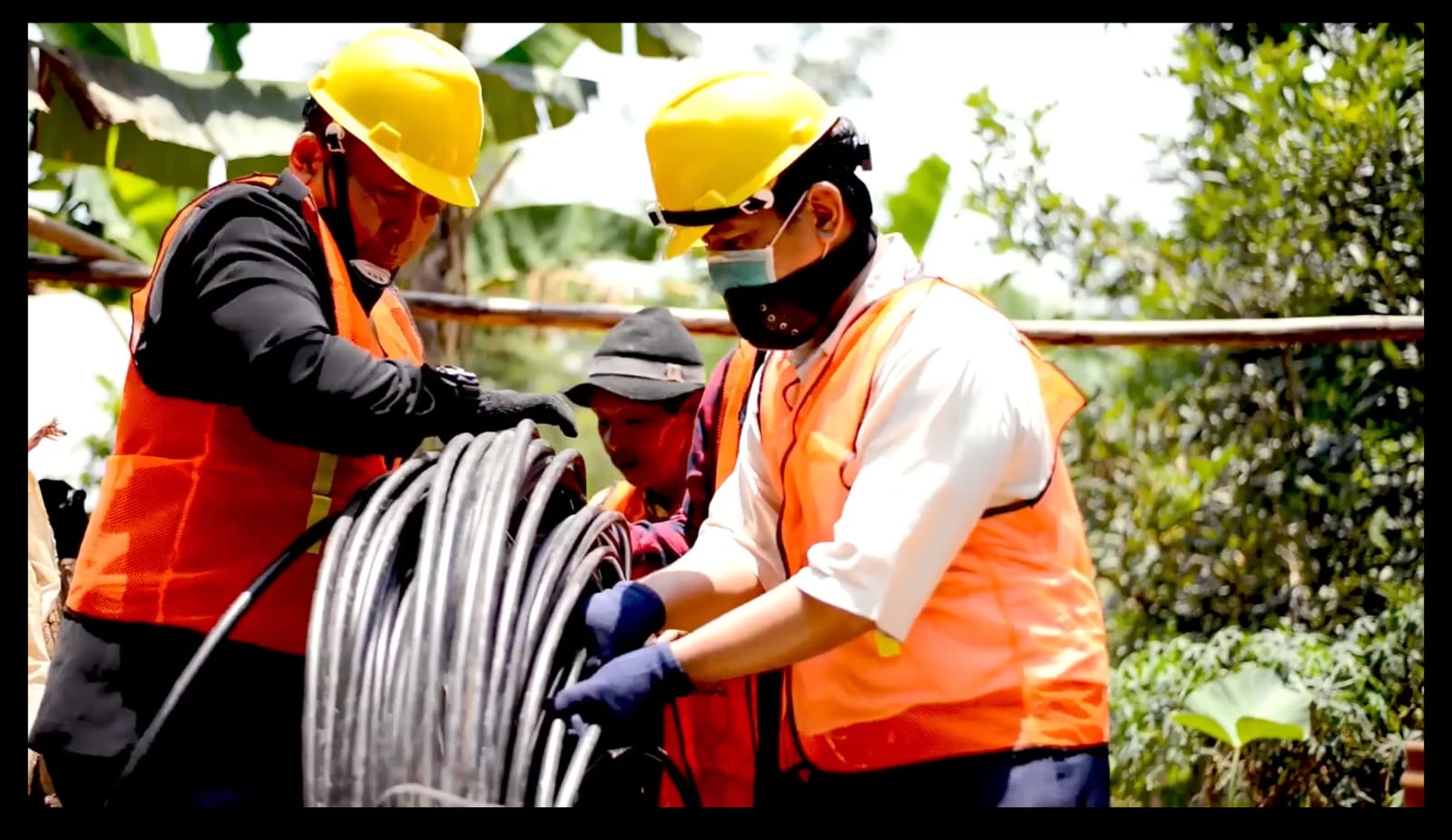 Jaringan Fiber Optic milik PT Integrasi Jaringan Ekosistem (IJE) anak usaha PT Solusi Sinergi Digital Tbk (WIFI) atau Surge membentang di sepanjang jalur kereta KAI. Dok/WIFI Ekspansi Total! Anak Usaha WIFI Terbitkan Obligasi Rp600 Miliar