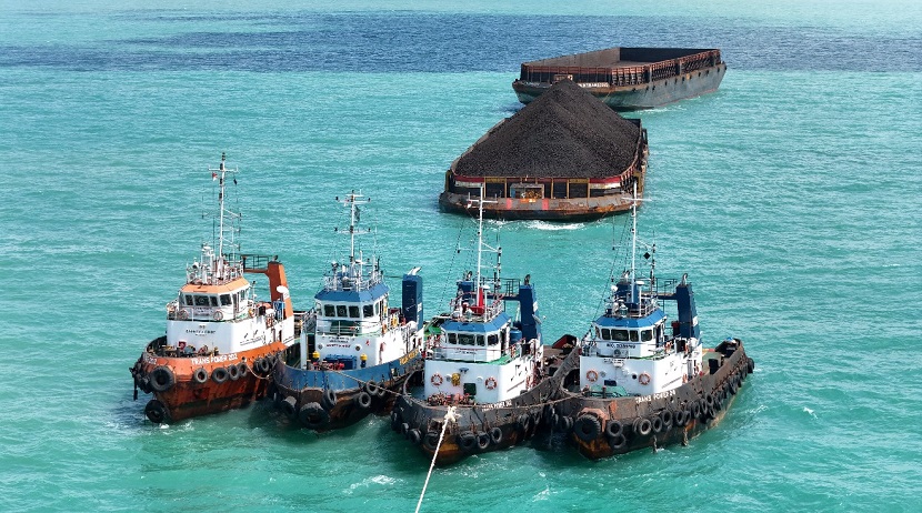 Kapal angkut batu bara milik PT Trans Power Marine (TPMA) TPMA Right Issue Rp465 per Saham Rasio 1:1, Ini Jadwalnya