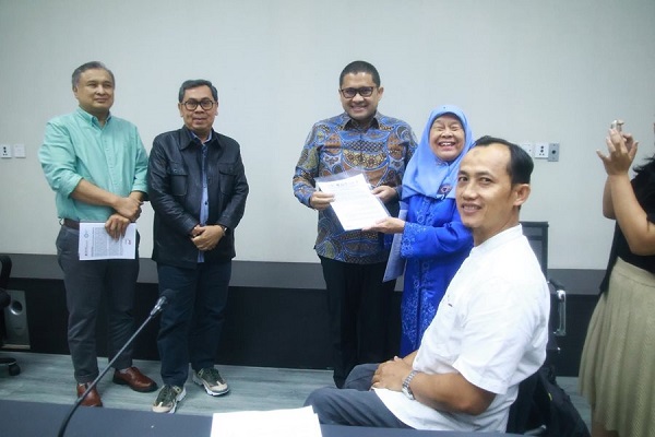 Pemerintah membuka ruang diskusi bagi publik khususnya Penyandang Disabilitas dalam penyusunan Rancangan Peraturan Pemerintah (RPP) terkait Konsesi dan Insentif bagi Penyandang Disabilitas Kemenkeu Siapkan RPP Konsensi dan Insentif Bagi Penyandang Disabilitas
