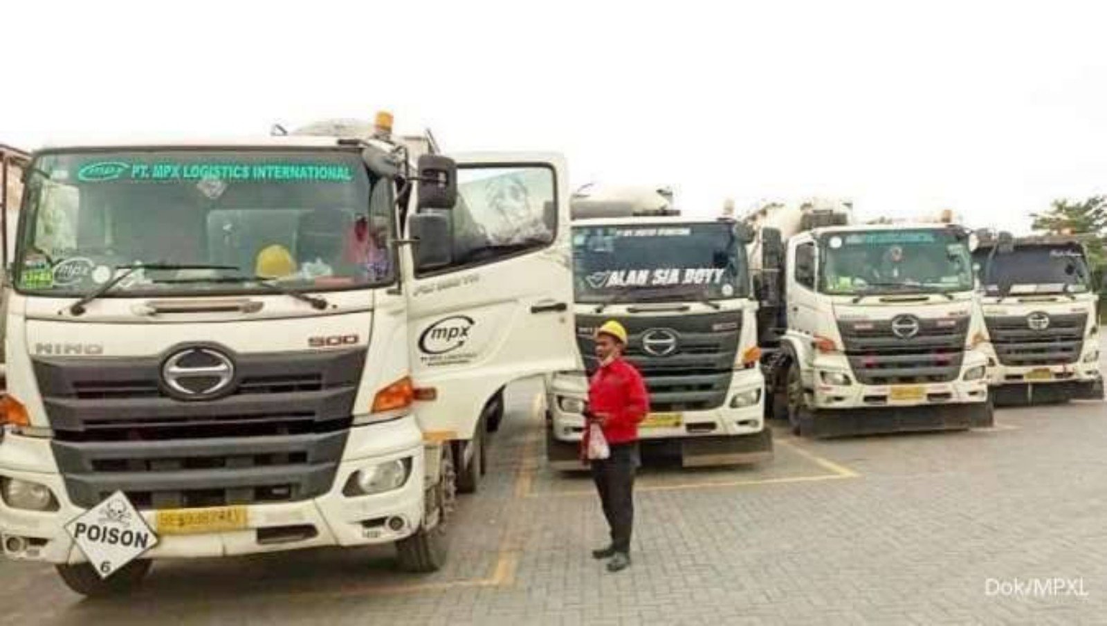 Gambar mobil armada MPXL Permintaan Angkut Melonjak, MPX Logistics (MPXL) Pesan 50 Truk Baru