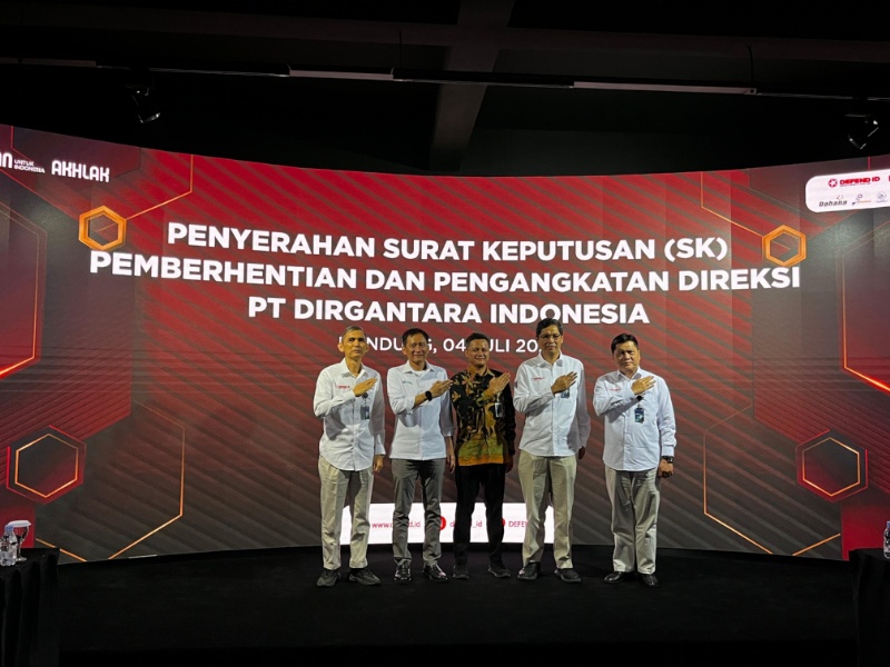 Direktur Keuangan PT DI Wildan Arief Diberhentikan dengan Hormat