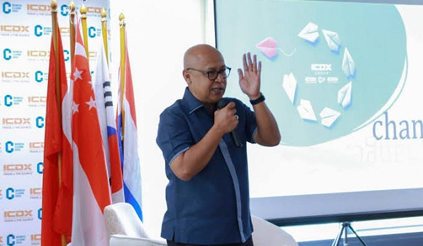 ICDX dalam siaran persnya Kamis (11/7/2024) menyebutkan bahwa dalam kurun waktu tersebut, ICDX mencatat transaksi sebanyak 5.724.852,55 lot, dengan komposisi 4.917.608,55 lot merupakan transaksi Sistem Perdagangan Alternatif, dan 807.244 lot adalah transaksi multilateral. ICDX Bukukan Nilai Transaksi Rp10,79 Triliun di Semester I