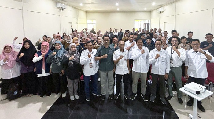 Politeknik Pembangunan Pertanian Malang selaku Provincial Project Implementation Unit (PPIU) dari Program YESS di Provinsi Jawa Timur menggelar Workshop GESI dan SECAP di RM Sehat, Kabupaten Pacitan pada 10 - 11 Juli 2024. dok. ist. Kementan Dorong Kesetaraan dan Inklusi Sosial Pertanian Pacitan