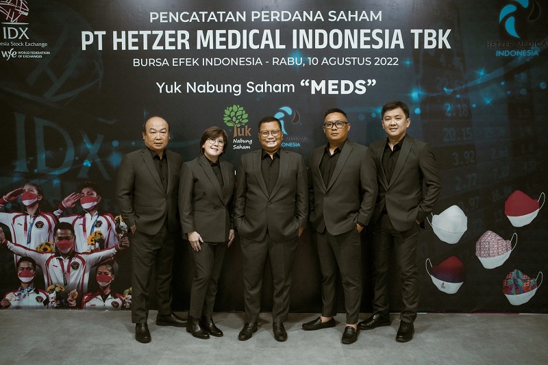 Manajemen Hetzer Medical (MEDS) ketika mencatatkan sahamnya di BEI. Tambah Lini Bisnis, Hetzer Medical (MEDS) Gelar RUPSLB Besok