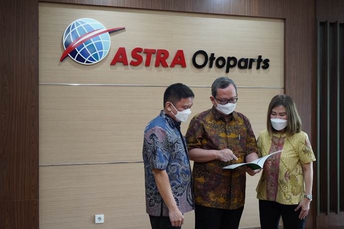 Gambar emiten PT Astra Otoparts Tbk (AUTO) AUTO Siap Tambah 14 Gerai Astra Otoservice di Semester II 2024