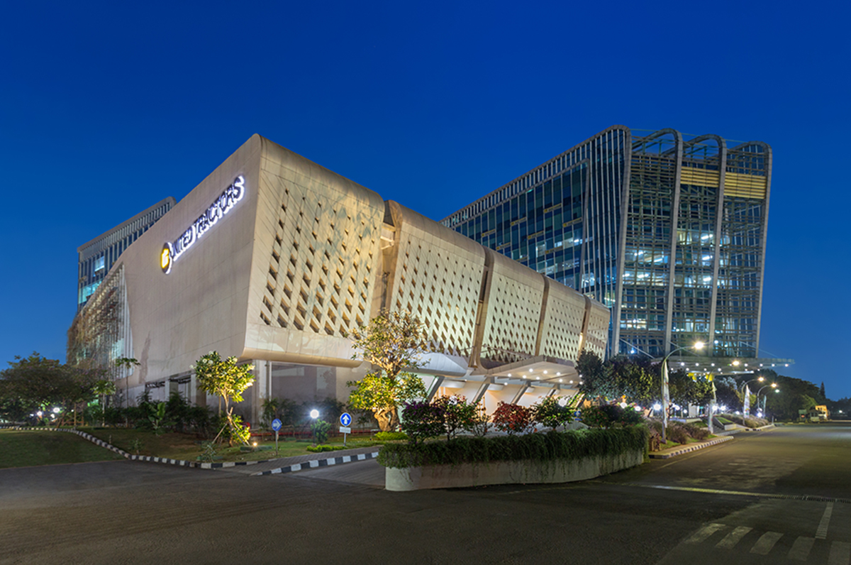 Kantor operasional milik UNTR. United Tractors (UNTR) Catat Laba Rp15,5T, Naik Tipis di Kuartal III