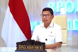 Kepala Badan POM Taruna Ikrar. Dok. Antara. BPOM Cabut Izin Edar 16 Produk Kosmetik, Cek Daftarnya